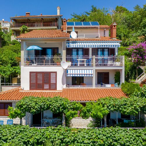 Apartments Mandica Rabac  4