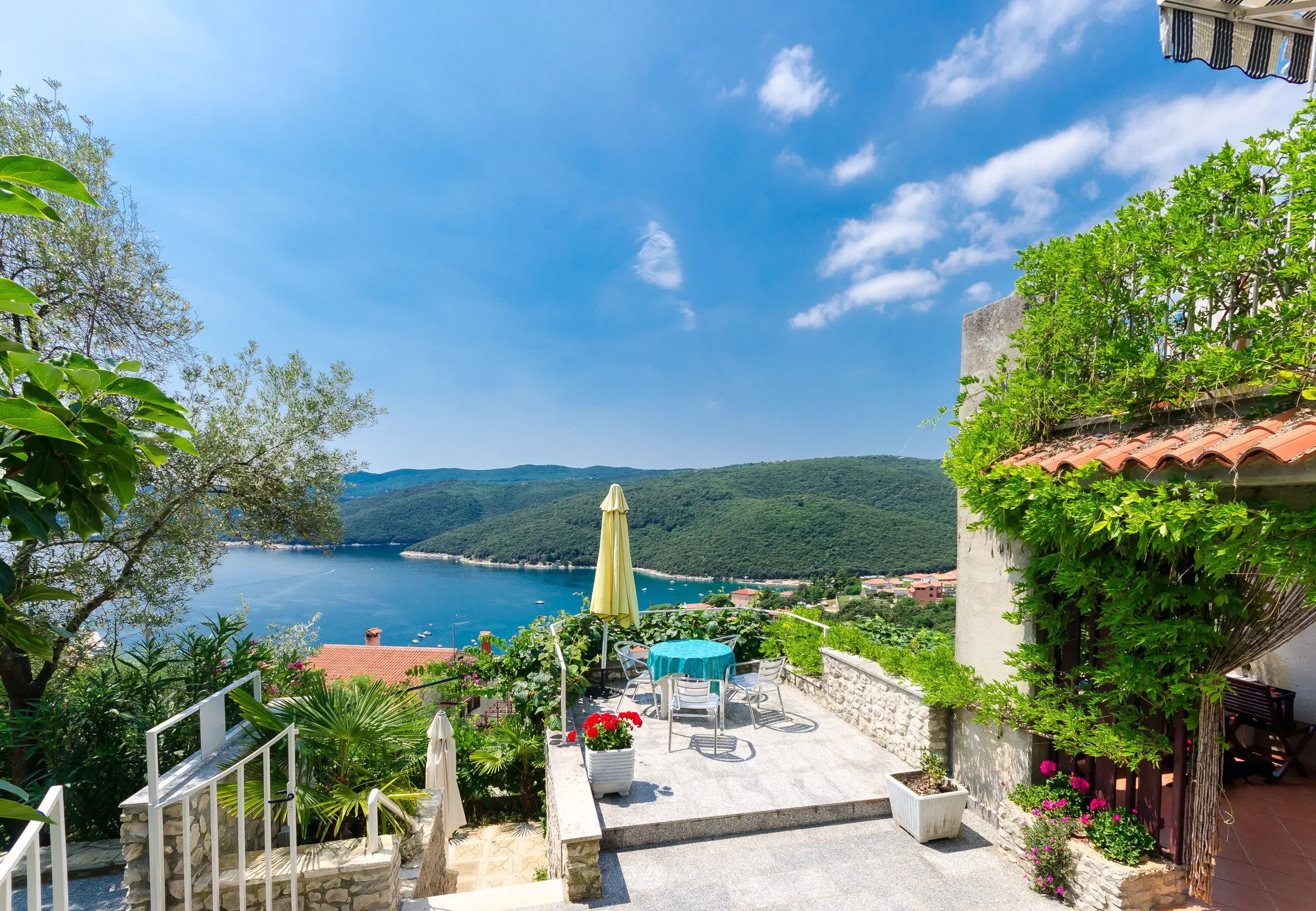 Apartments Mandica Rabac