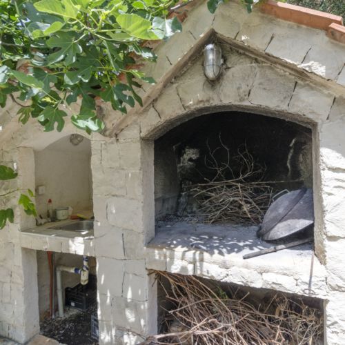 Apartments Mirko Okrug Gornji  3