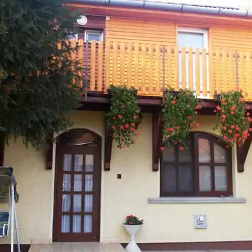 Sarkadi Apartman Hajdúszoboszló 005 kép