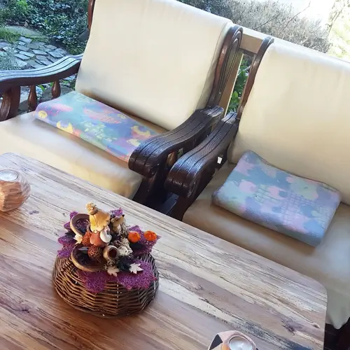 Kis Sziget k&eacute;nyelem a teraszon