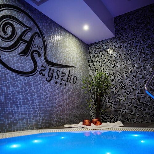 Jacuzzi w strefie mokrej SPA.