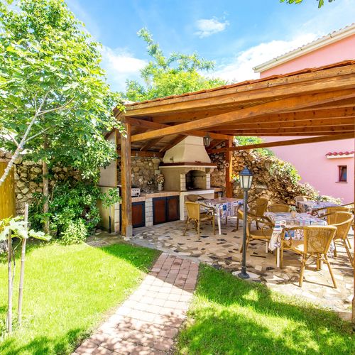 Apartmani Patricia Baska  2