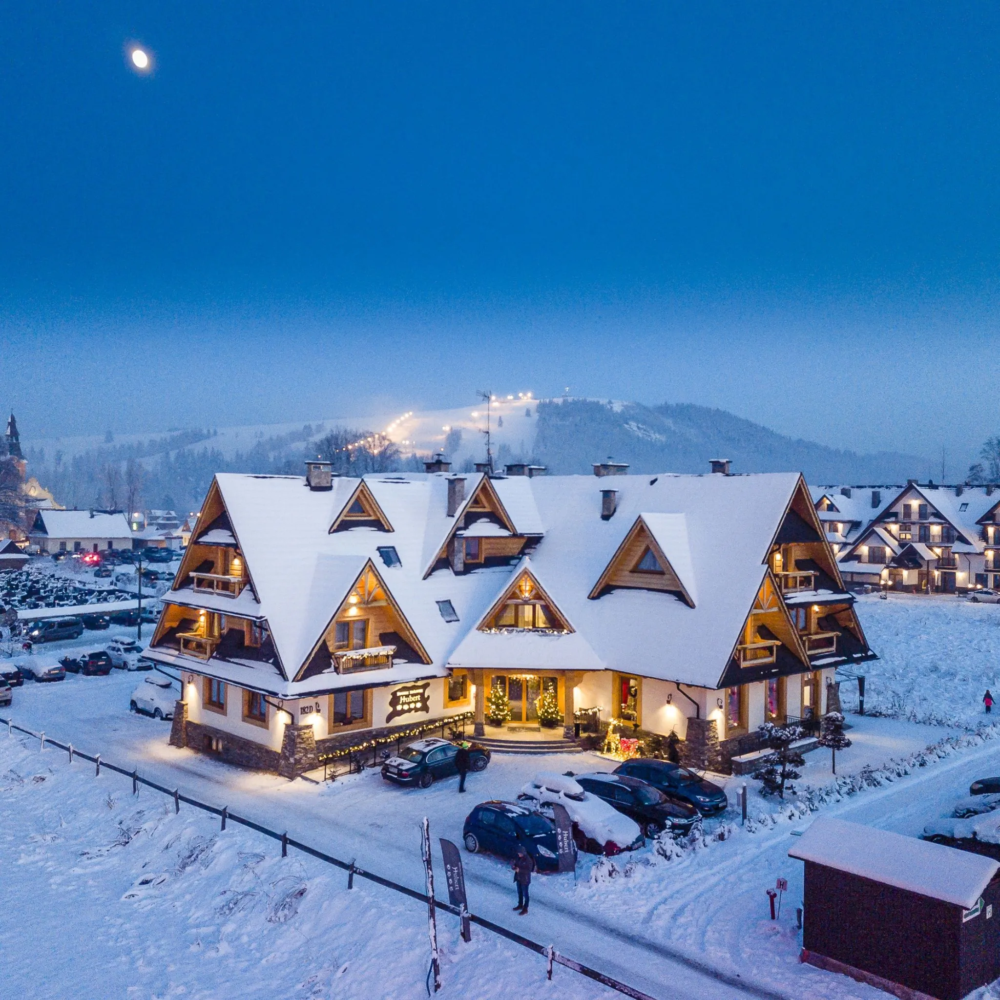 Dworek Myśliwski Hubert - zima.