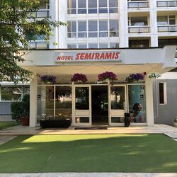 Hotel Semiramis Saturn