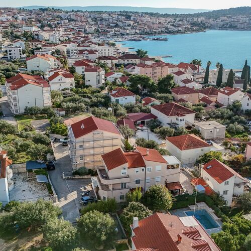 Apartments Maslina Okrug Gornji