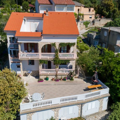 Apartments Albina Lopar  3