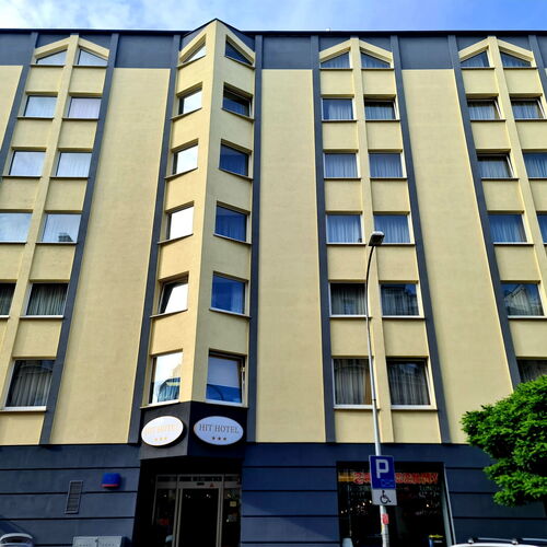 Hit***Hotel