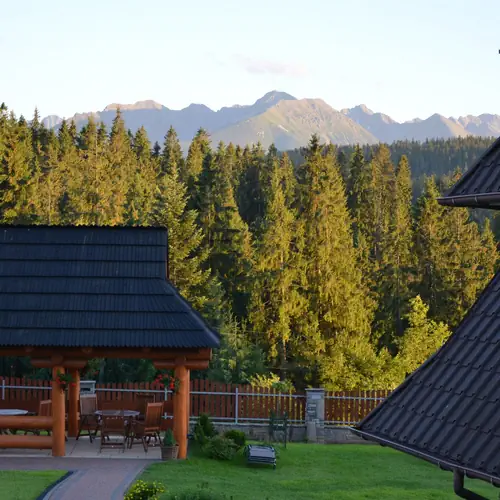 Jedla miejsce gościnne - widok na Tatry