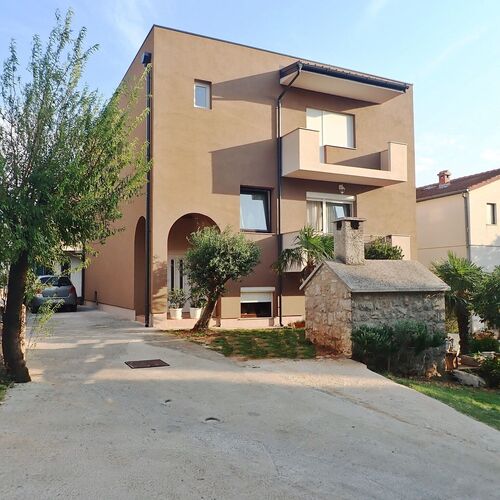 Apartmani Trošelj Starigrad  2