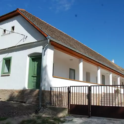 Likaskalács Vendégház Regöly 001 kép