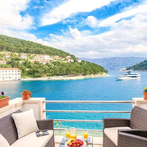 Terrace, Holiday home Puteus, Pucisca, Brac Island