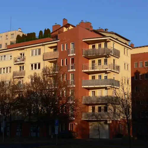 Vörösmarty Apartman Miskolc 003 kép