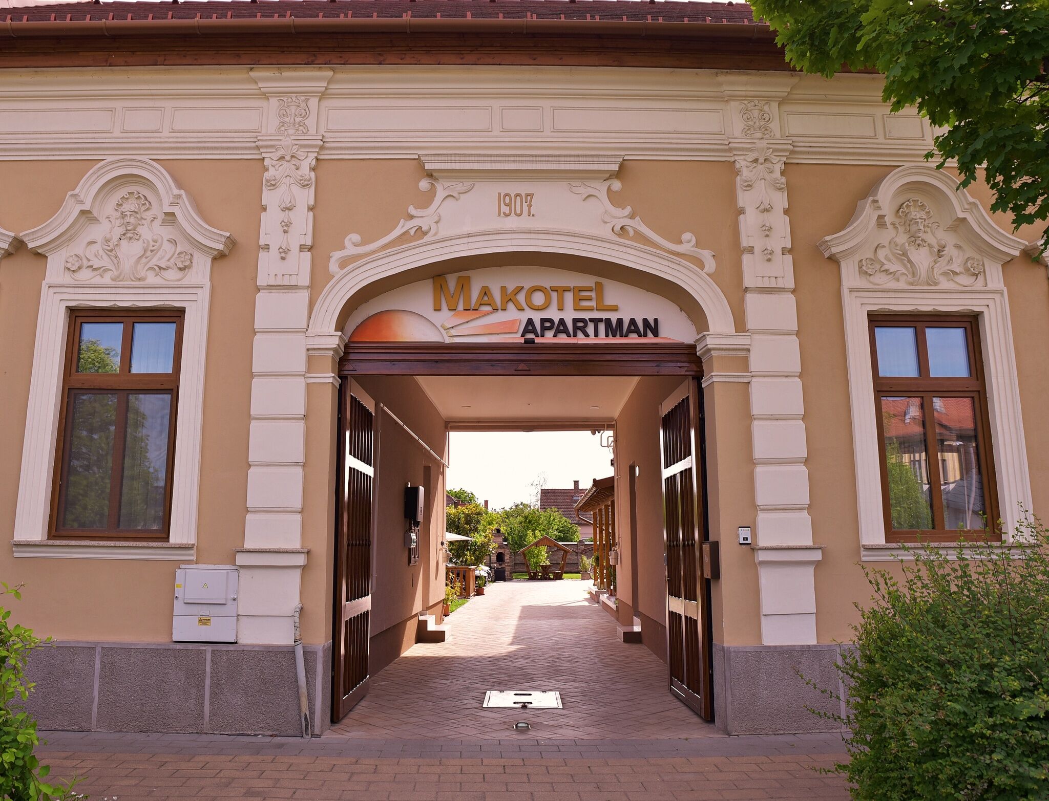Makotel Apartmanház Makó