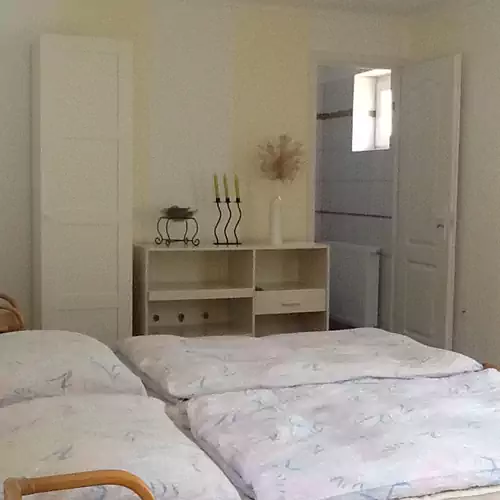 Lilla Apartman Mór 005 kép