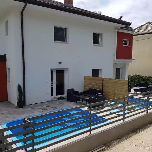 Happy Home Privát Medencés Apartman Siófok 001 kép