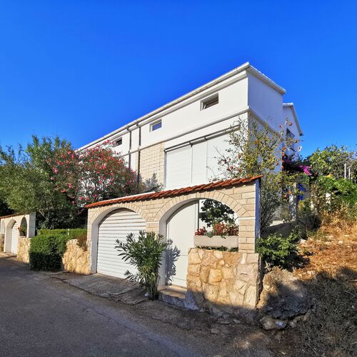 Apartment Ljubica Zavalatica  4