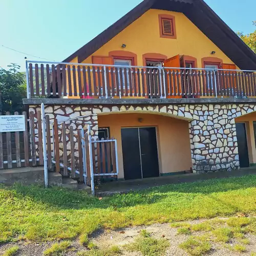 Balaton Hegyvidéki Apartman Balatonederic