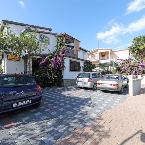 Apartments Ante Pakostane  4