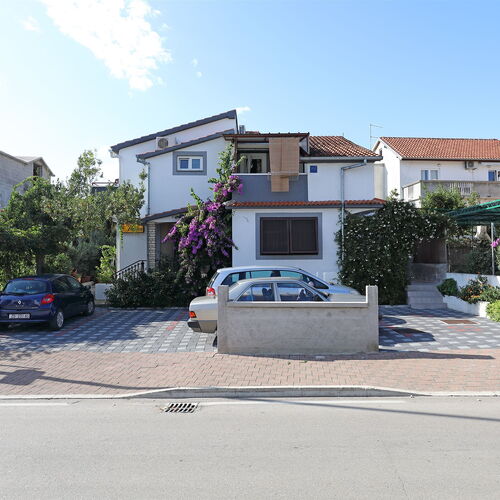 Apartments Ante Pakostane  3