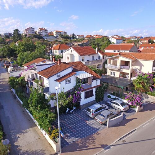 Apartments Ante Pakostane