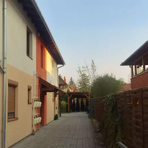 Kira Apartman Keszthely 003 kép