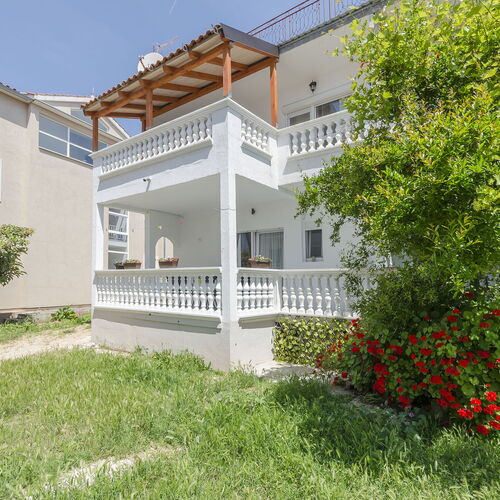 Apartments Katka near Blue beach Vodice  3