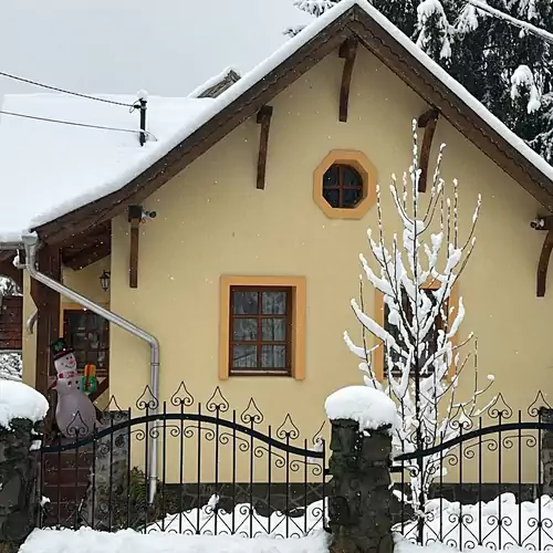 Erdei Vendégház Parádsasvár 008 kép