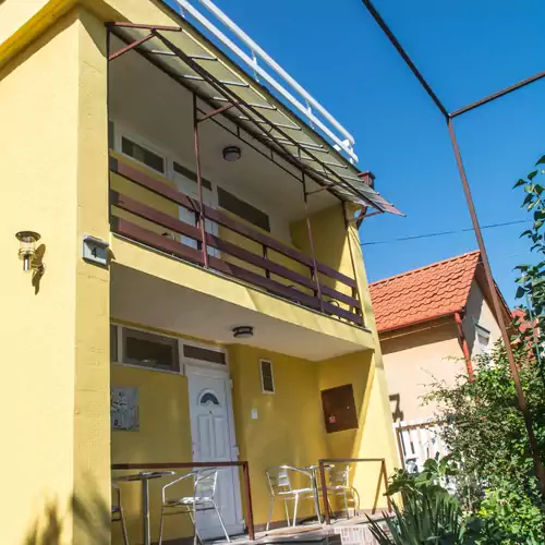 Viktória Apartman Mezőkövesd 003 kép