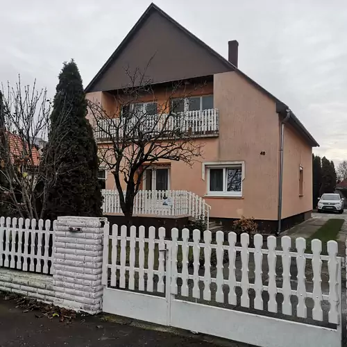 Fenyő Apartman Siófok