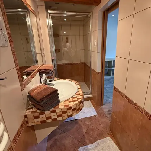apartament nr.2 łazienka
