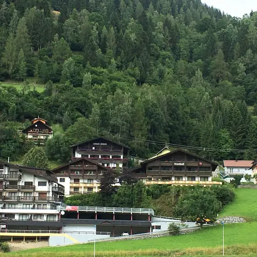 A  t&uacute;loldalr&oacute;l.