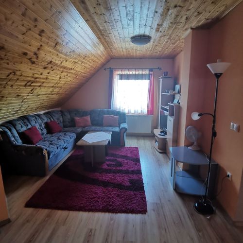 Hóvirág Tetőtéri Apartman Szigliget  3