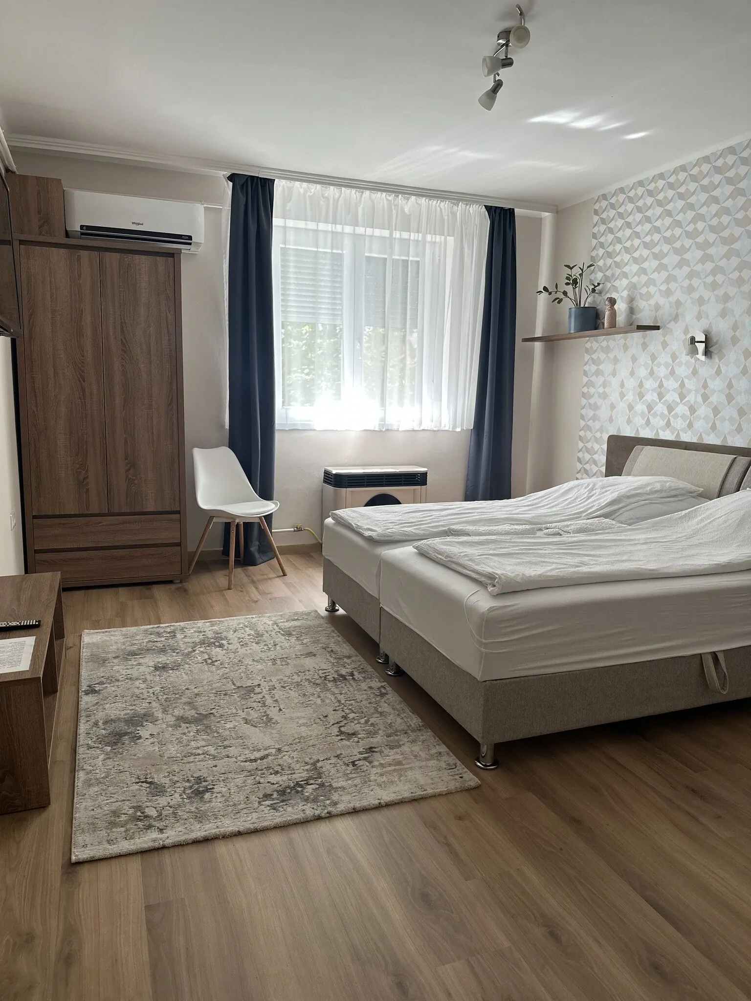 Weninger Stúdió Apartman Kiskunhalas