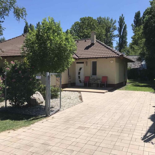 Liget Nyaraló Balatonföldvár  4
