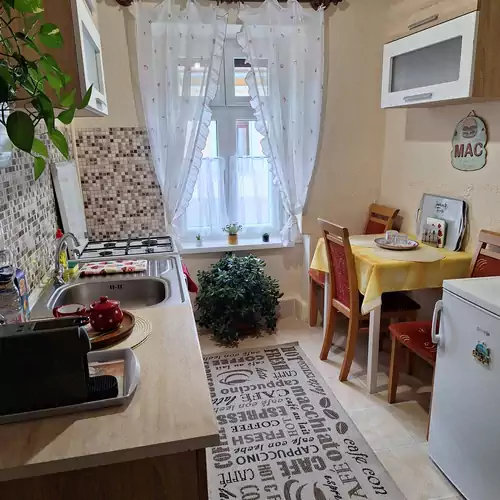 Hangulat Apartman Baja 012 kép