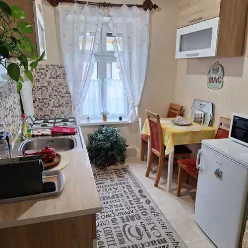 Hangulat Apartman Baja 021 kép