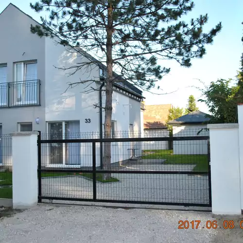 Silver Lelle Apartmanok Balatonlelle 005 kép