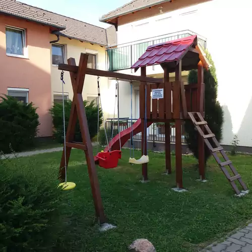 Sári Apartman Hajdúszoboszló 009 kép