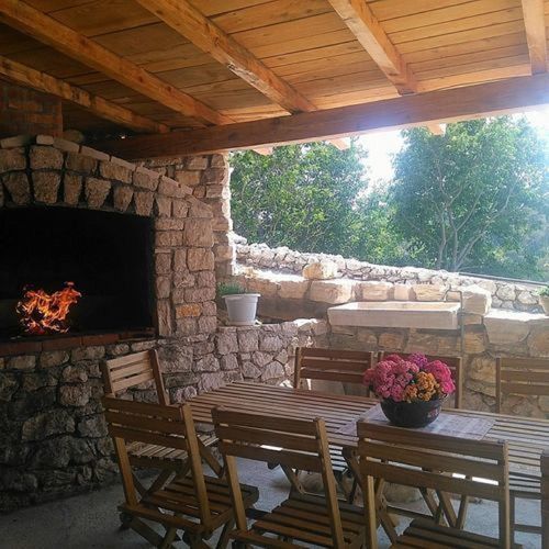 Apartments Mali Dvor Novigrad  3
