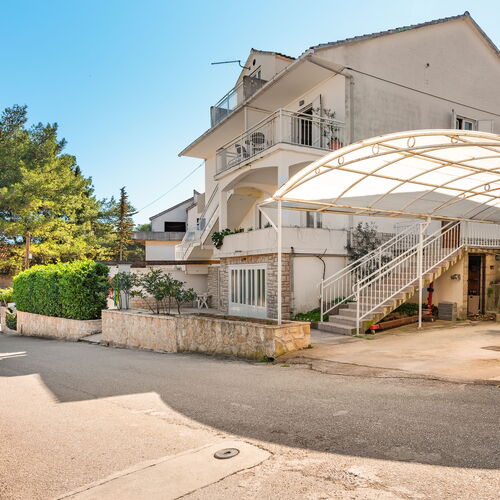 Apartmanok Parkolóhellyel Jelsa, Hvar - 13513 Jelsa  3