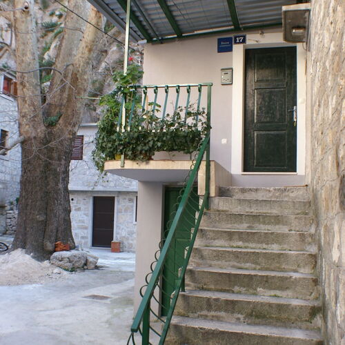 Apartmanok Parkolóhellyel Omis - 4327 Omiš  3