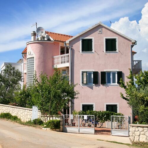 Apartmanok Parkolóhellyel Jezera, Murter - 5121 Jezera