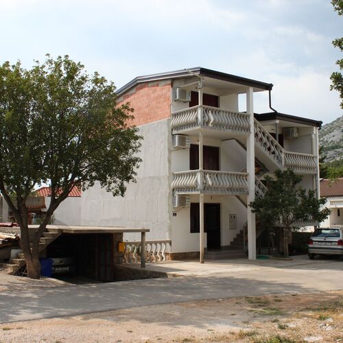 Apartmanok Parkolóhellyel Starigrad, Paklenica - 6618 Starigrad