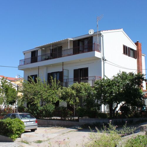 Apartmanok Parkolóhellyel Vodice - 7604  2