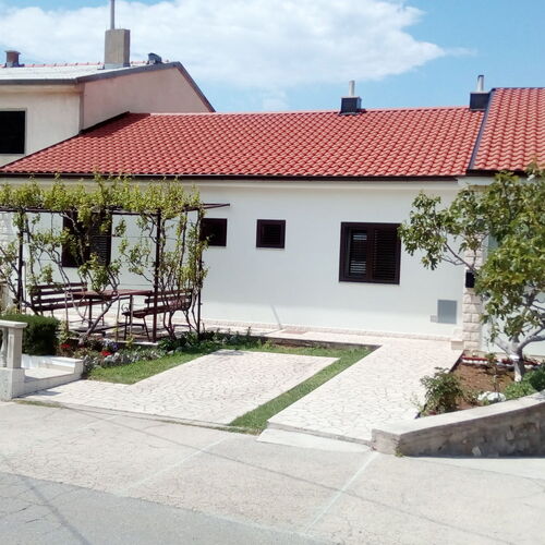 Apartmanok Parkolóhellyel Senj - 7475  2