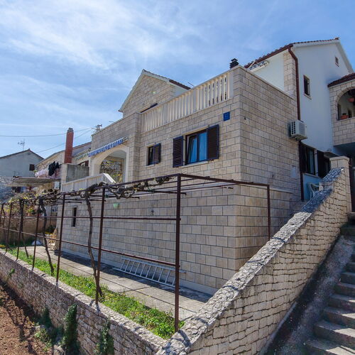 Apartmanok Parkolóhellyel Postira, Brac - 765 Postira  3