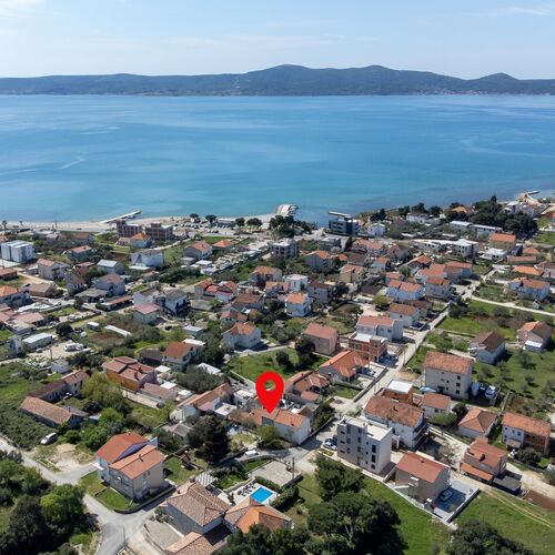 Ház Családok Részére Parkolóhellyel Sukosan, Zadar - 6123 Sukošan  4