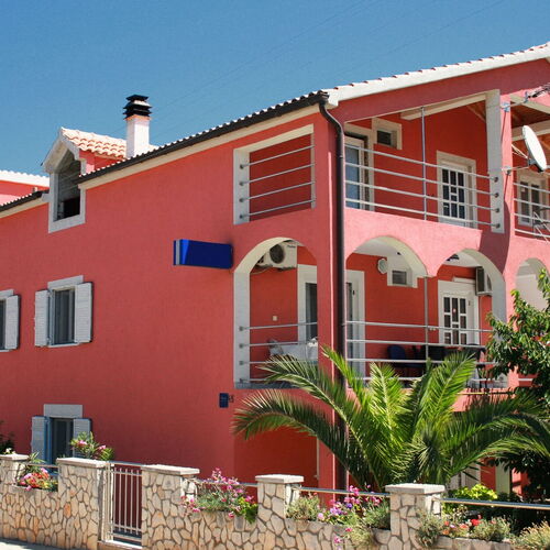 Apartmanok Parkolóhellyel Murter - 5084  2
