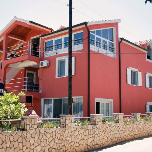 Apartmanok Parkolóhellyel Murter - 5084  4